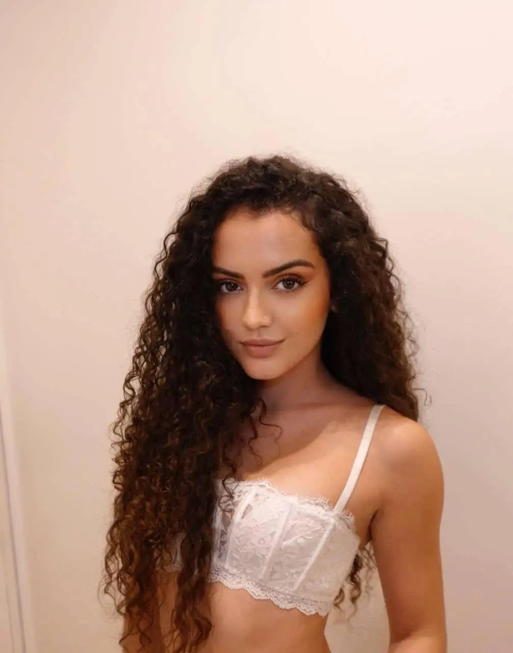 london escort latifa1