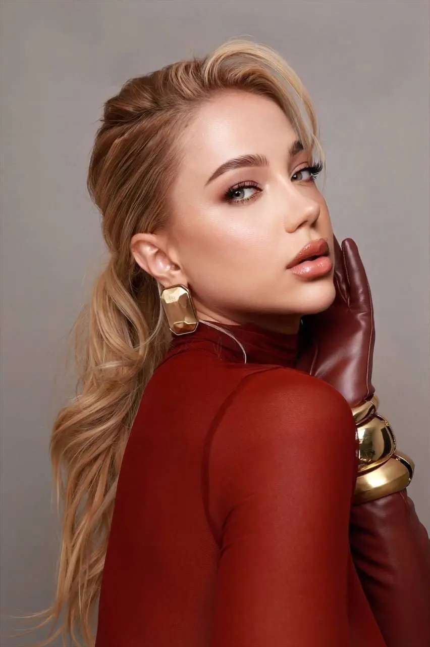 london elite escort candice3